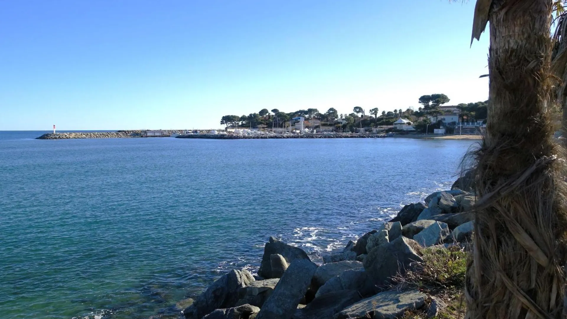 Apartment Les Calanques Du Parc-4 By Interhome Saint Aygulf