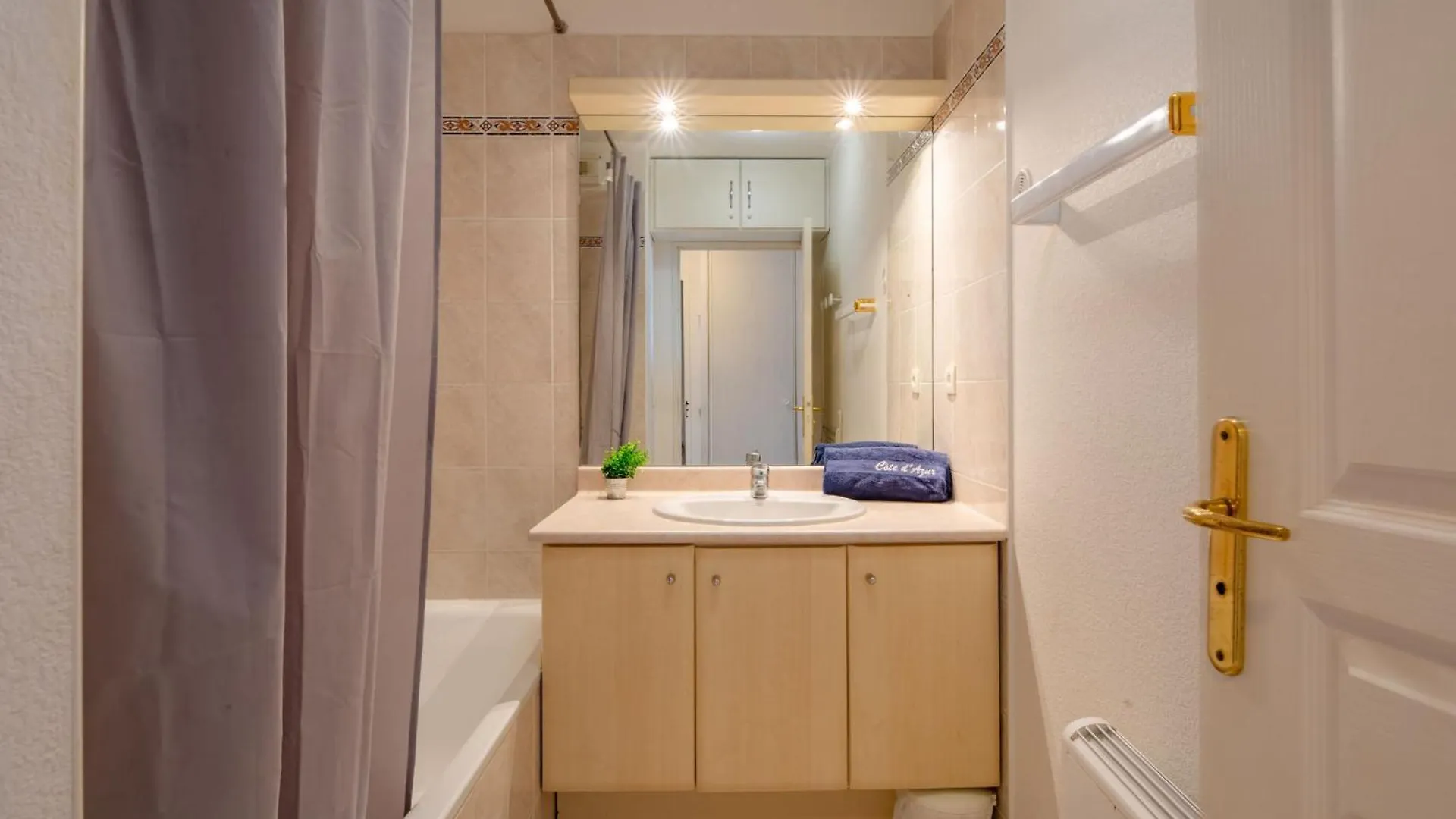 Apartment Les Calanques Du Parc-4 By Interhome Saint Aygulf